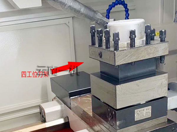 云南尊龙凯时数控机床有限公司生产的数控车床